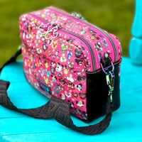 Rae Dual Zip Crossbody PDF Sewing Pattern (includes SVGs, A0 File, Projector File and Video!)