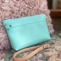 Tracy Wristlet PDF Sewing Pattern (includes SVGs, A0 File, Projector File and Video!)
