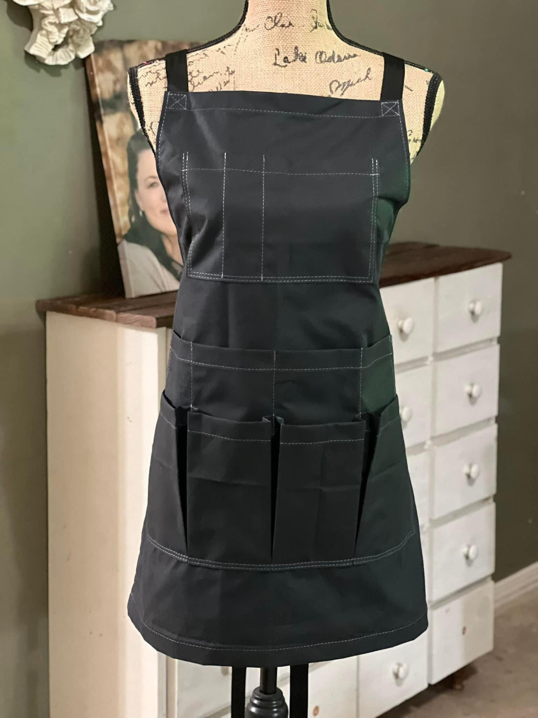 Aaron Apron PDF Sewing Pattern (includes an A0 File, Projector File, and Video!)