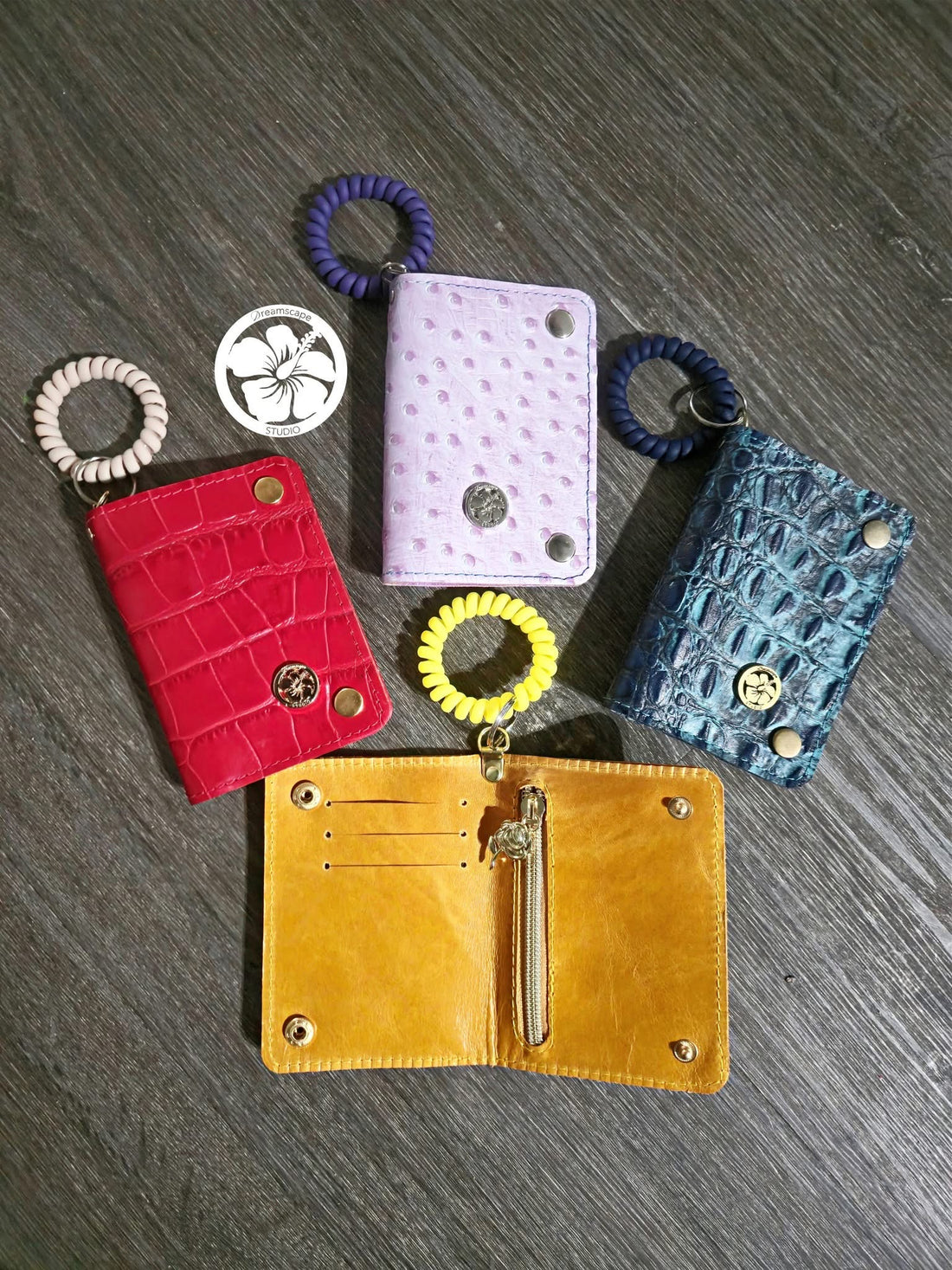 Brooke Bifold Wallet PDF Sewing Pattern (Includes SVGs, and Video!)