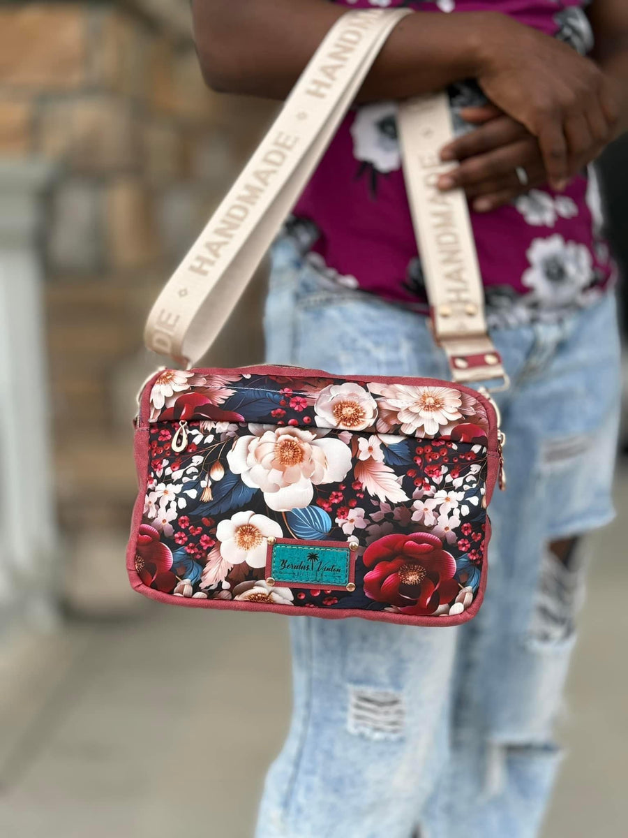 Rae Dual Zip Crossbody PDF sewing pattern (includes SVGs, projector file, and video!)