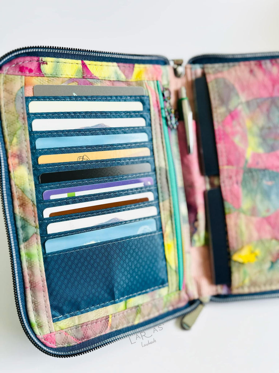 Julie Jetsetter Wallet PDF Sewing Pattern (includes SVGs, Projector File and Video!)