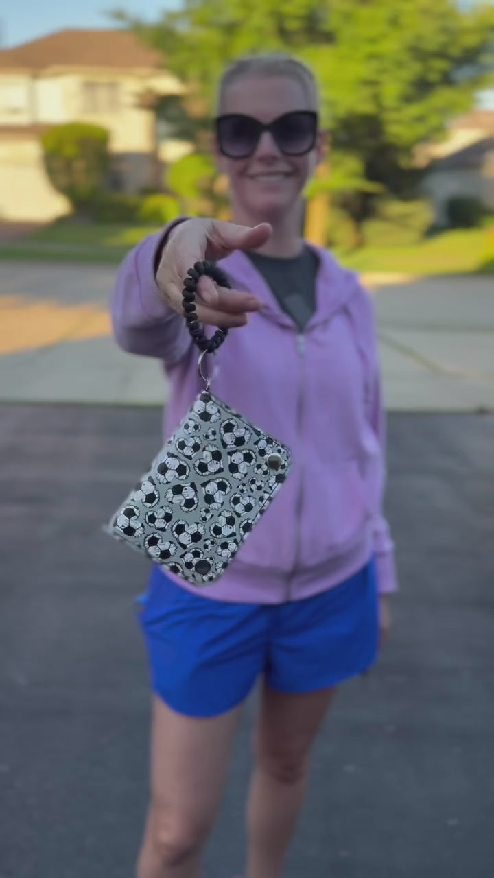 Brooke Bifold Wallet PDF Sewing Pattern (Includes SVGs, and Video!)