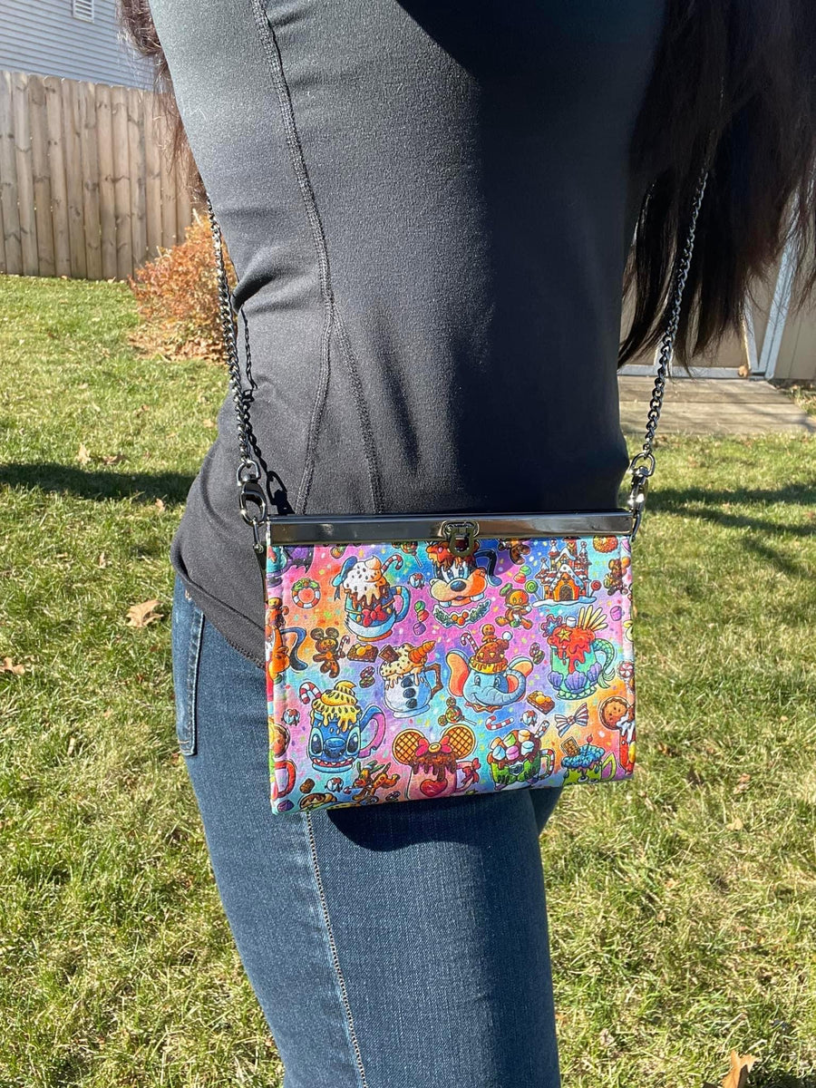 Ashley Clutch Wallet PDF Sewing Pattern (includes SVGs, A0 File and video!)